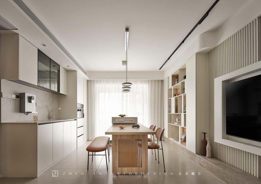 原木色+拱形元素的三口之家-19