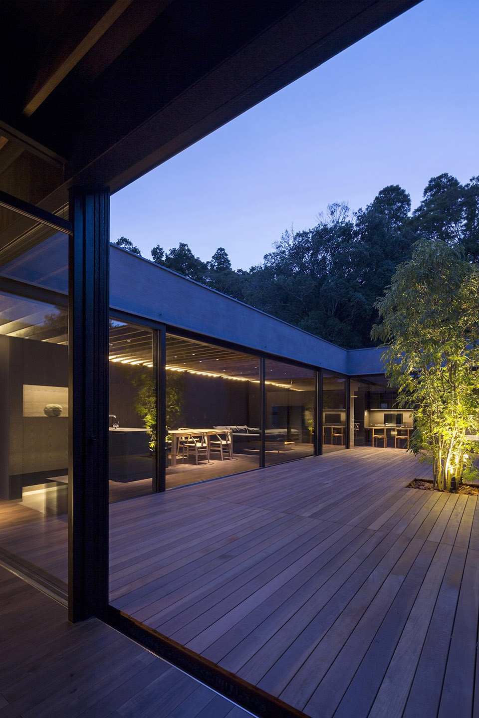 东京郊区多代人居住的 UMBER 住宅-37