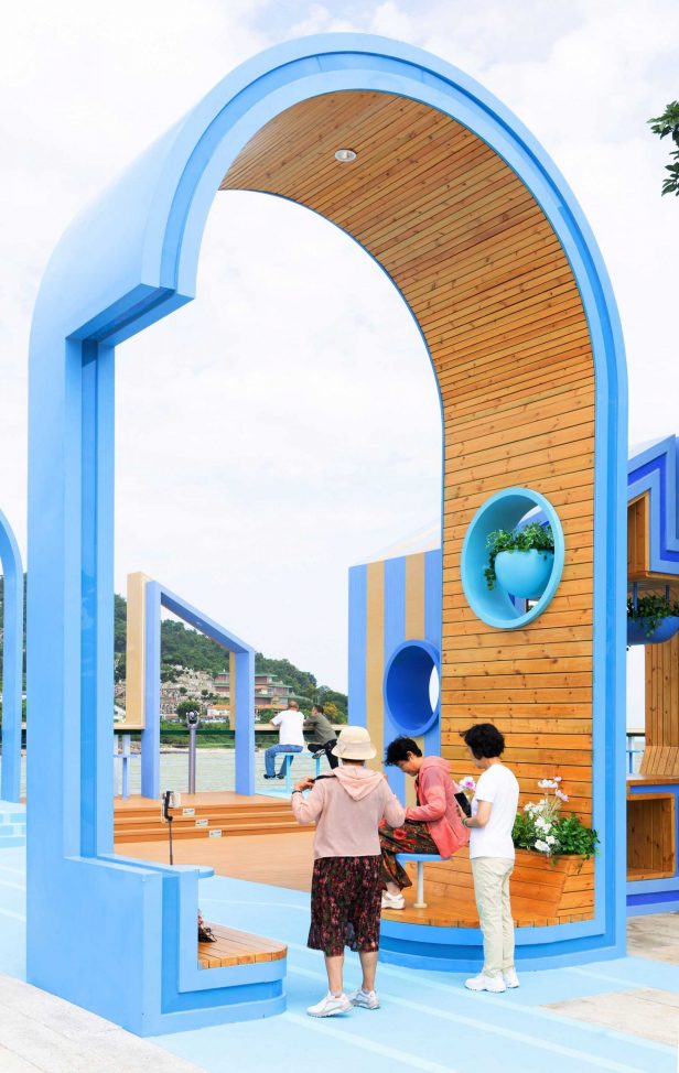 电气小屋;电子用品店(这里结合常见情况推测 ELECTRO 代表电气、电子相关,HUT 有小屋、简易商店等意思,故给出这两种较符合逻辑的表述) 丨中国珠海丨100 Architects(上海)有限公司-37