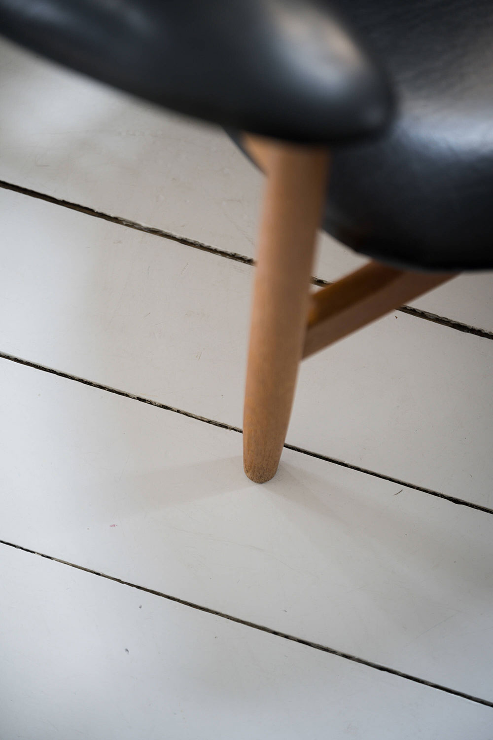 斯德哥尔摩橄榄绿公寓，冲浪板成独特装饰-27