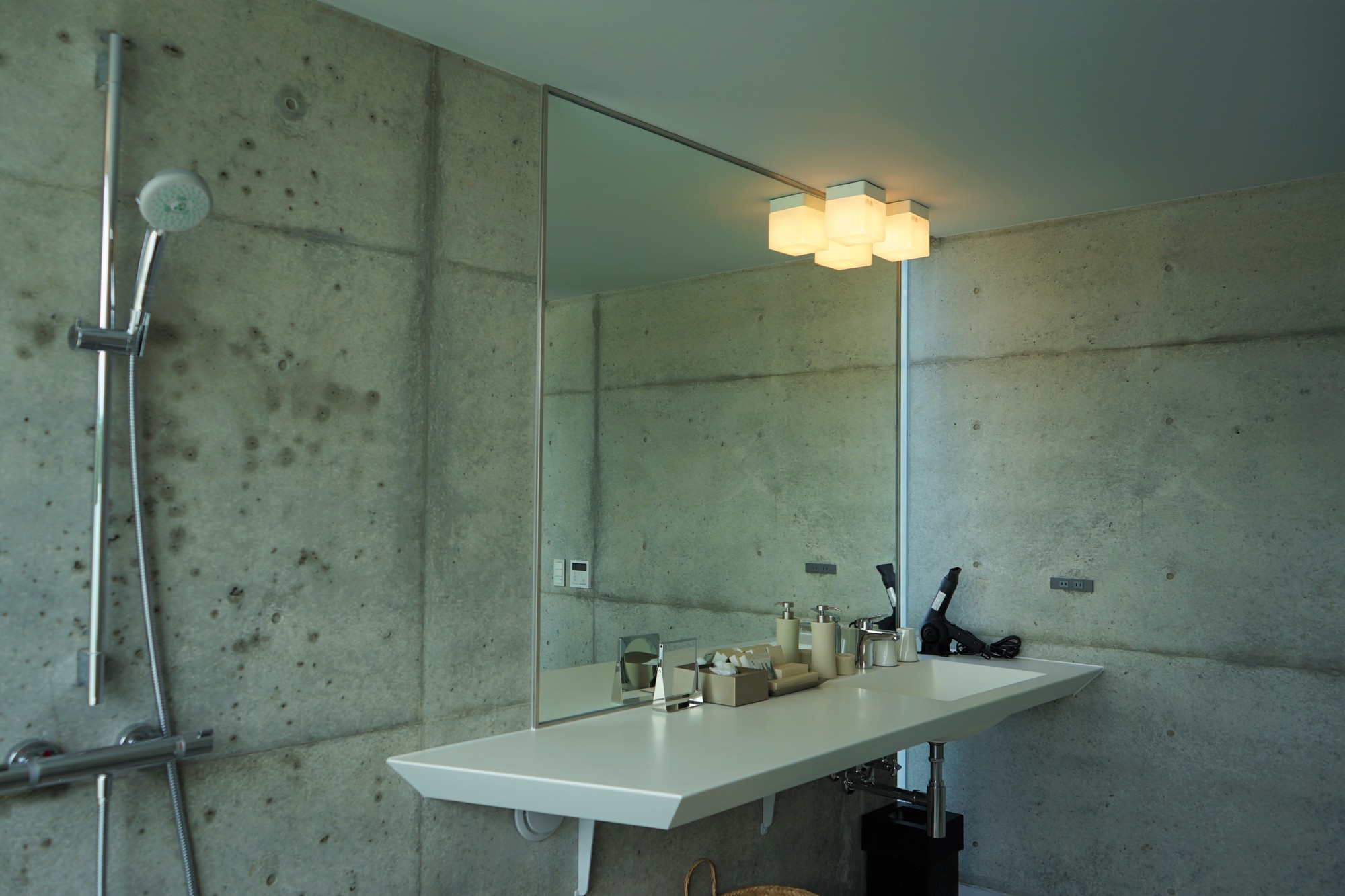 DenPaku The Beachfront MIJORA / Atelier TEKUTO + Amami Design Firm-77