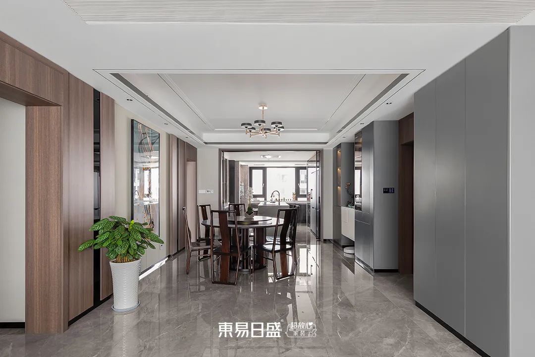 90后夫妻220㎡现代简约的家，三室变四室，被主卧圈粉了！-32