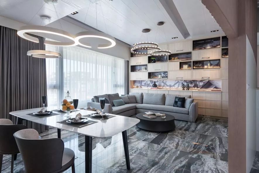 巧妙利用大理石和原木，小平米住宅也能住出大感觉！-8