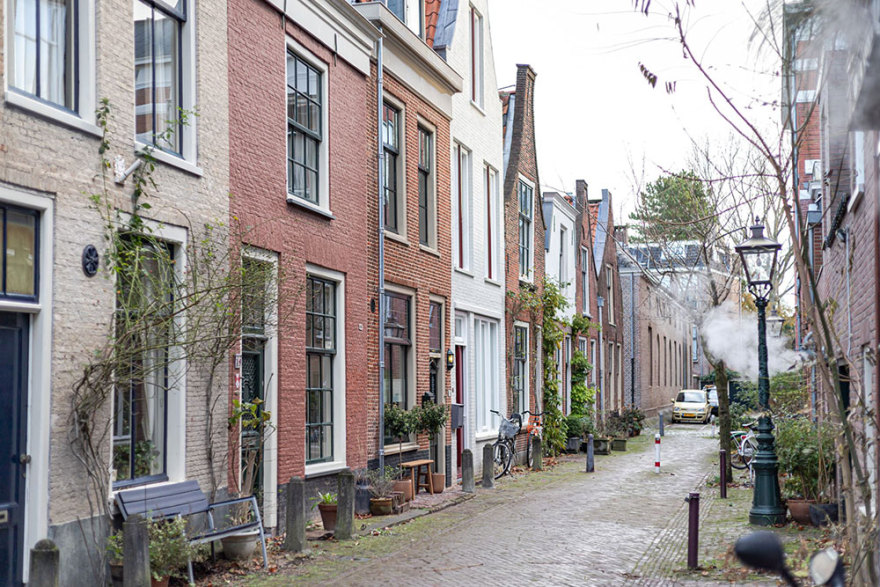 荷兰历史民居的灰阶现代设计-34