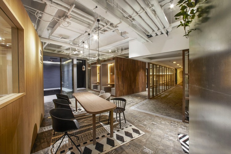 Elite English Training School  B.L.U.E. Architecture Studio-14