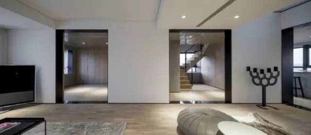 从你的全“室”界路过丨方磊新作-90