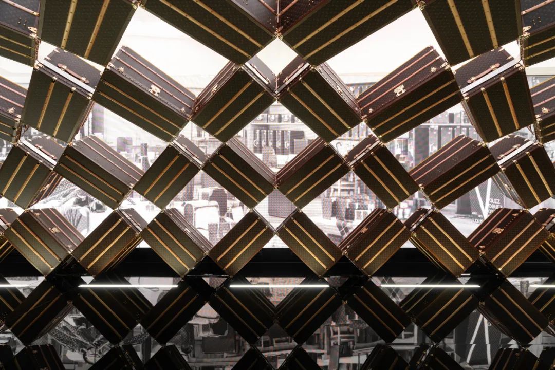 Louis Vuitton 泰国专卖店之梦幻之旅丨泰国曼谷丨OMA-13