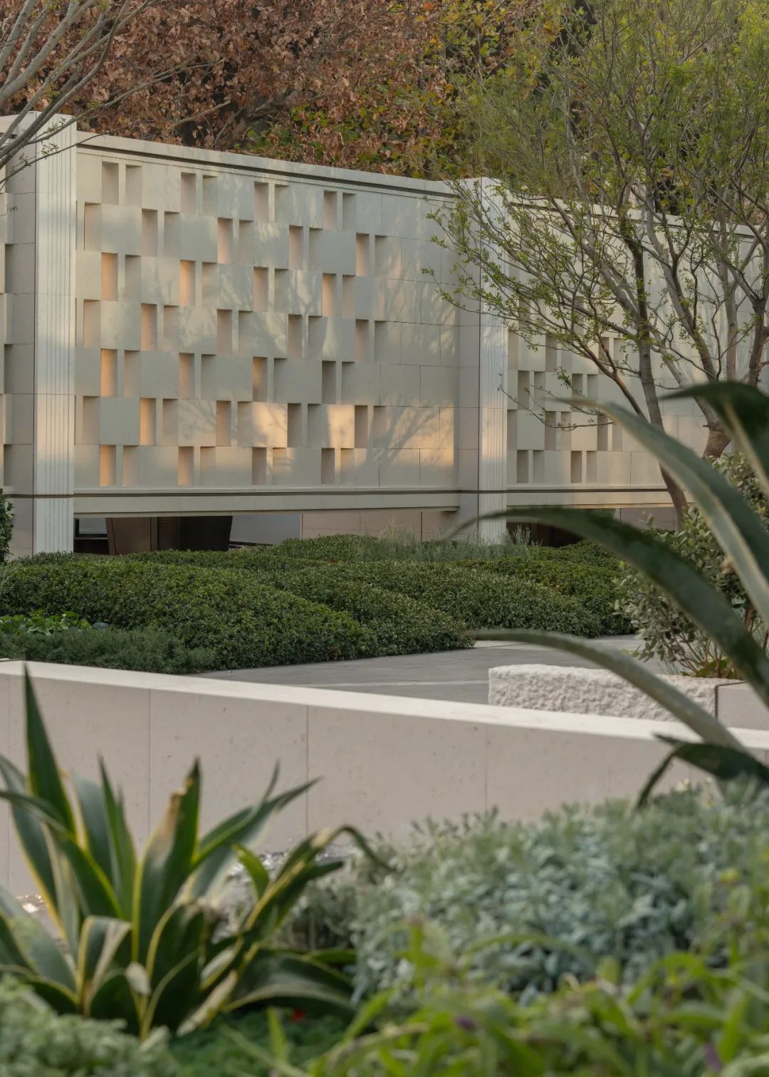 润珹中心 · 润玺 营销中心丨中国南京丨景观笛东,建筑上海天华-25