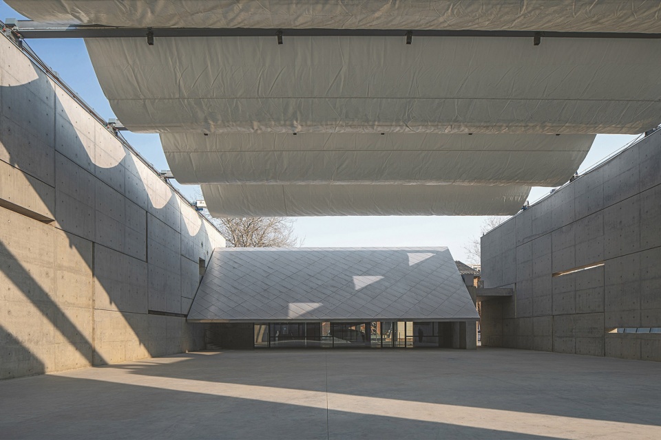 798CUBE 美术馆 | 工业遗产与现代艺术空间的完美融合-51