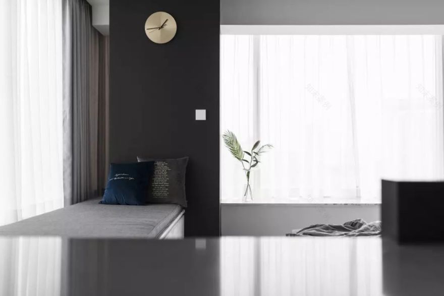 48 平米小户型秒变 100 平,现代风格设计展现空间魔法-32