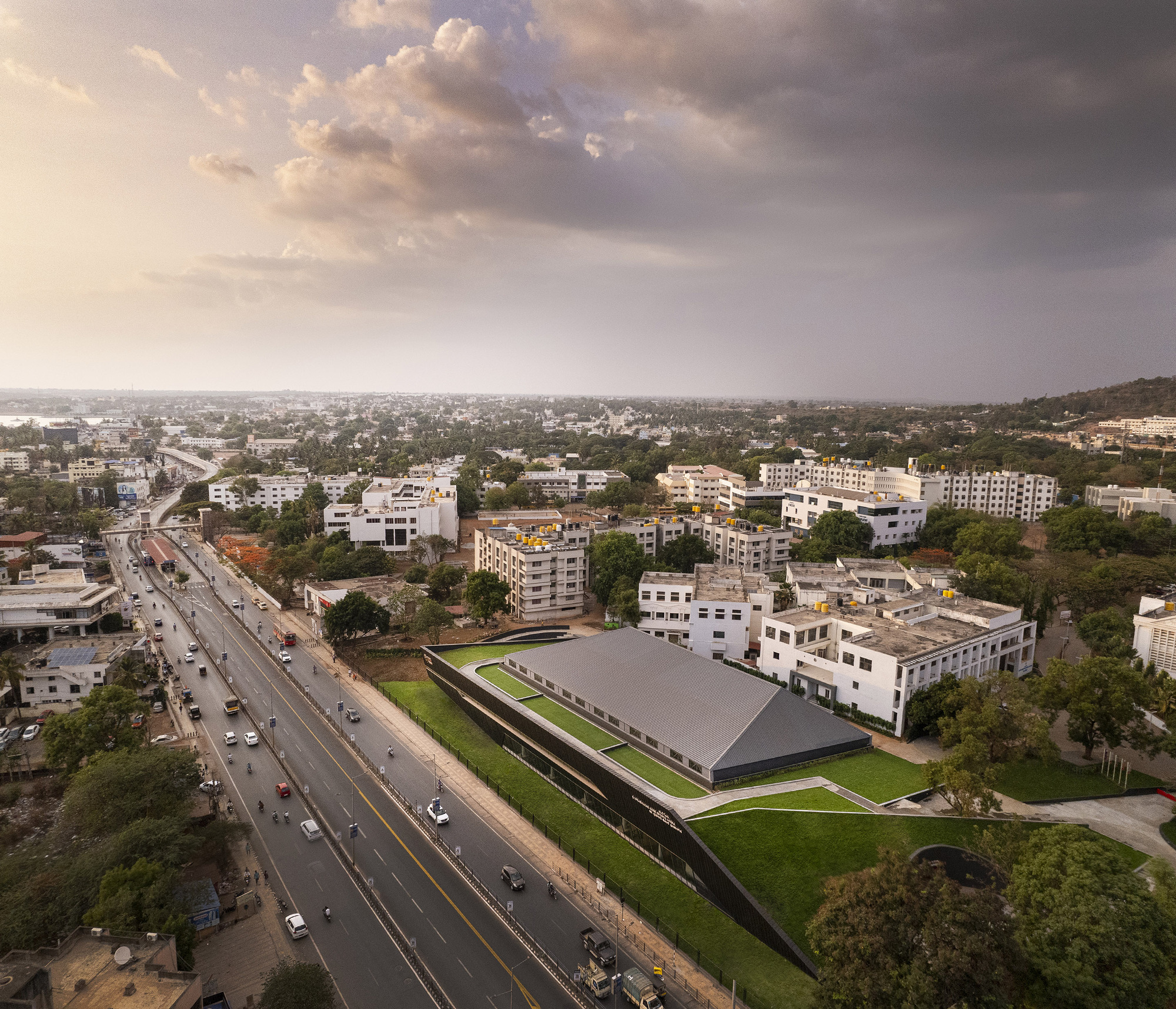 Figured Ground - University Sports Arena / Thirdspace Architecture Studio-30