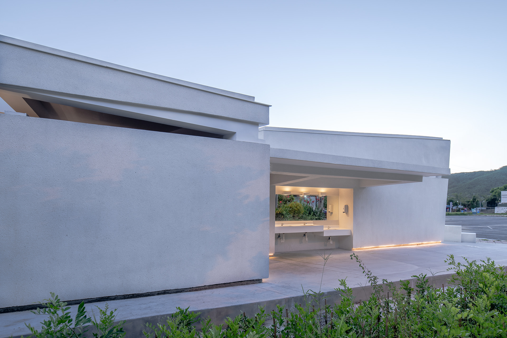 垦丁白沙公共厕所丨王重喬建築師 Chiaoarchitects-17