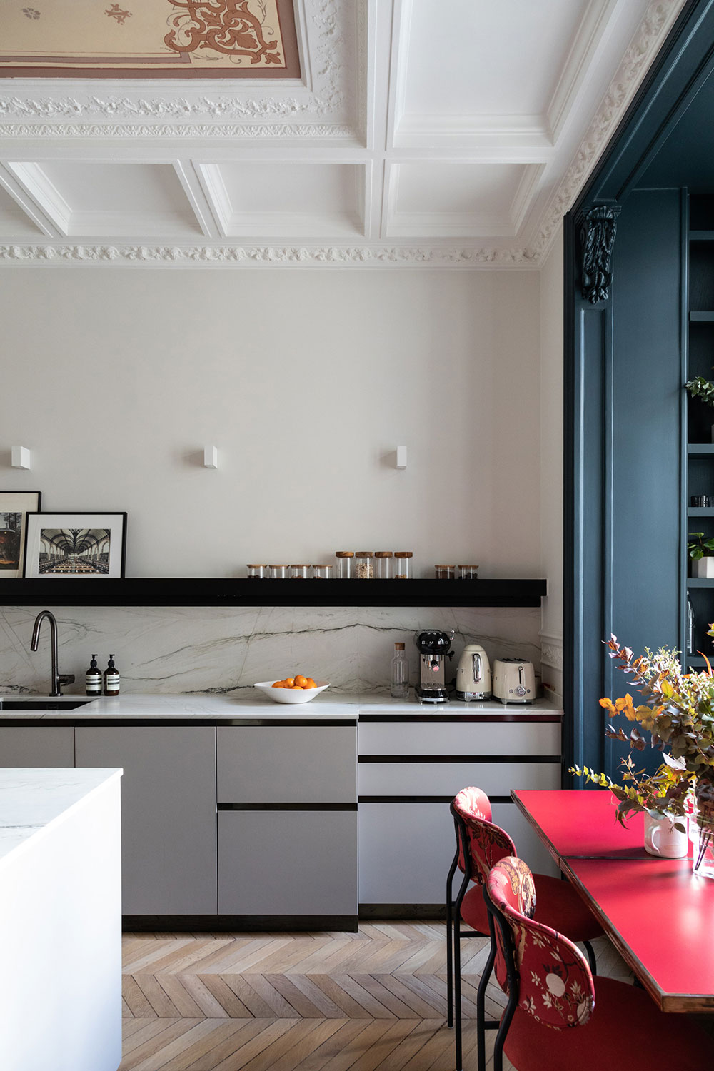 巴黎中心哈斯曼建筑优雅公寓设计-17