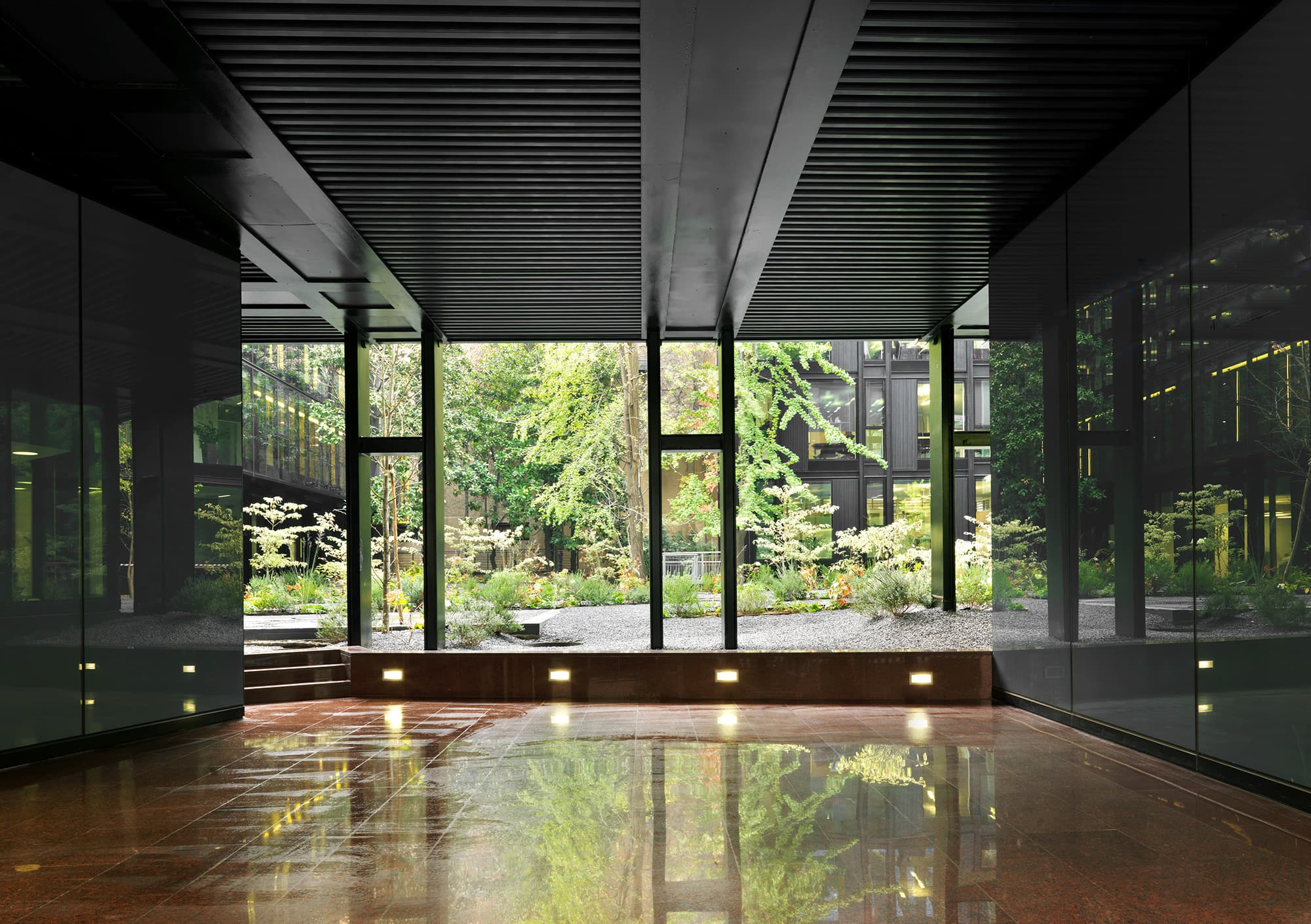 最宁静共和国·帕克联合事务所

注：La Serenissima常见指最宁静共和国，是历史上对威尼斯共和国的美称；Park Associati可理解为一个联合性质的事务所，Park可能是名称，Associati在意大利语中有联合等意思  丨意大利米兰-39