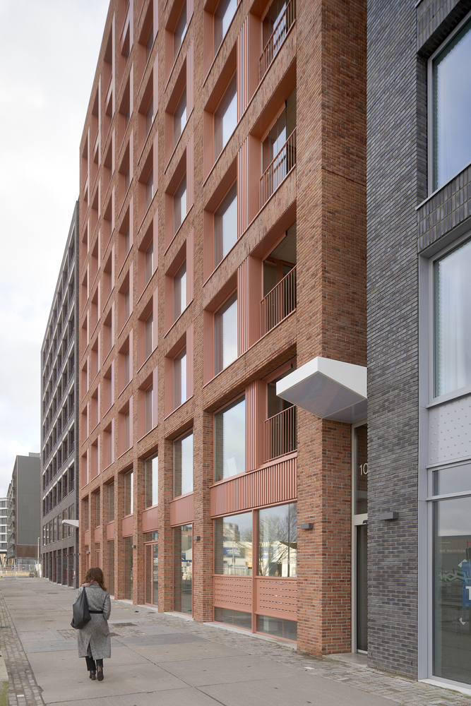 阿姆斯特丹智能紧凑公寓共享生活空间丨荷兰阿姆斯特丹丨Shift architecture urbanism-37