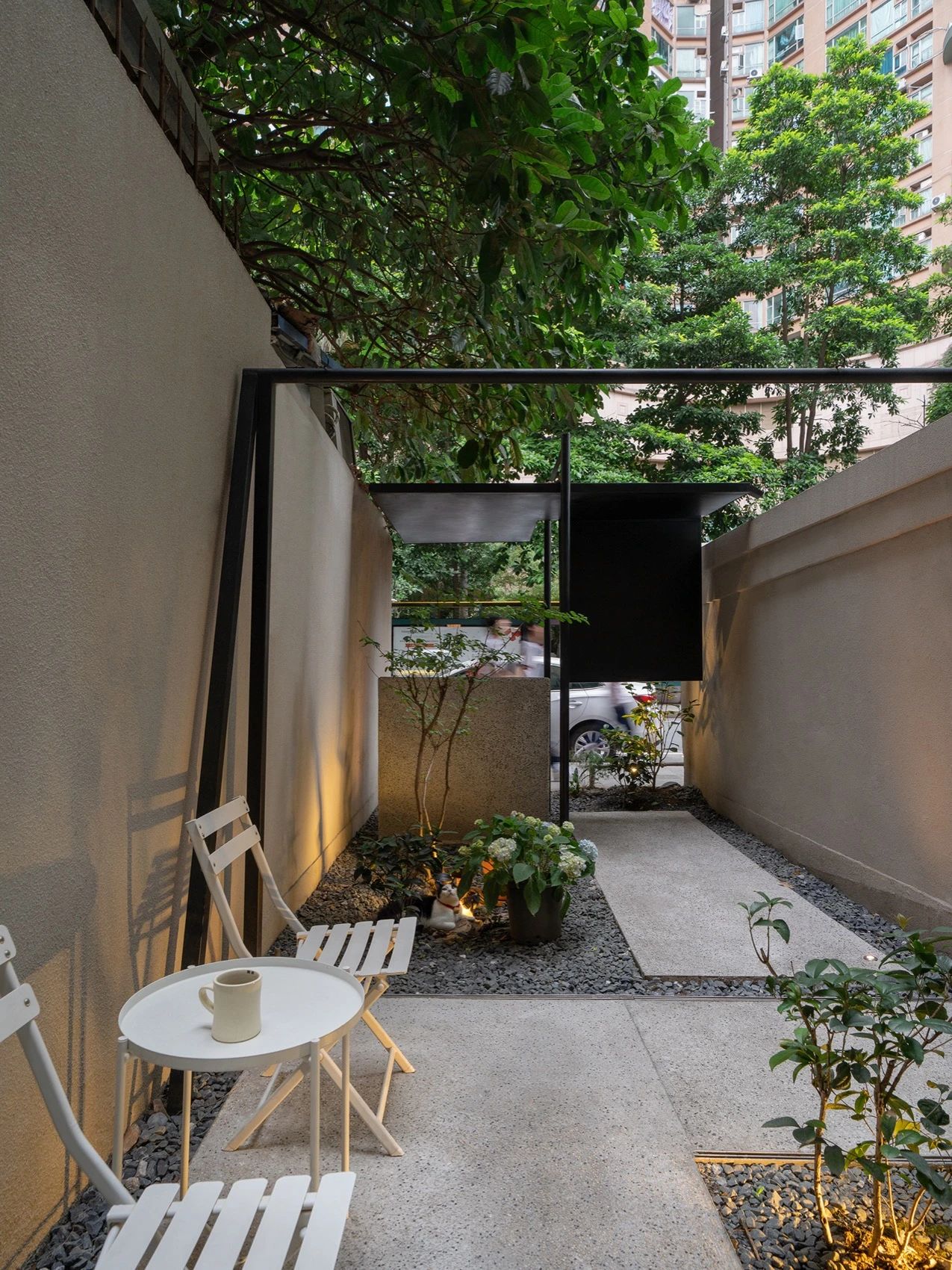 模糊室内与花园的边界 椿 氹边建筑-12