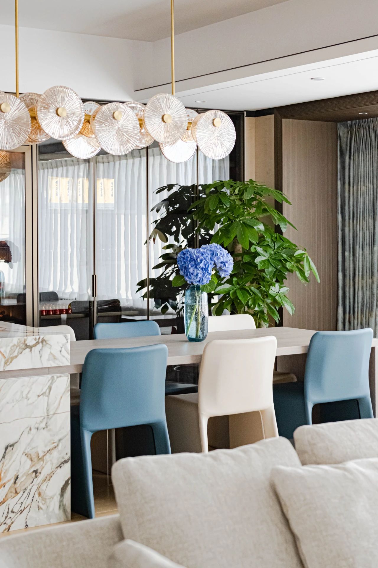 宇文长凝的 330㎡静谧之家丨温馨工作室-22