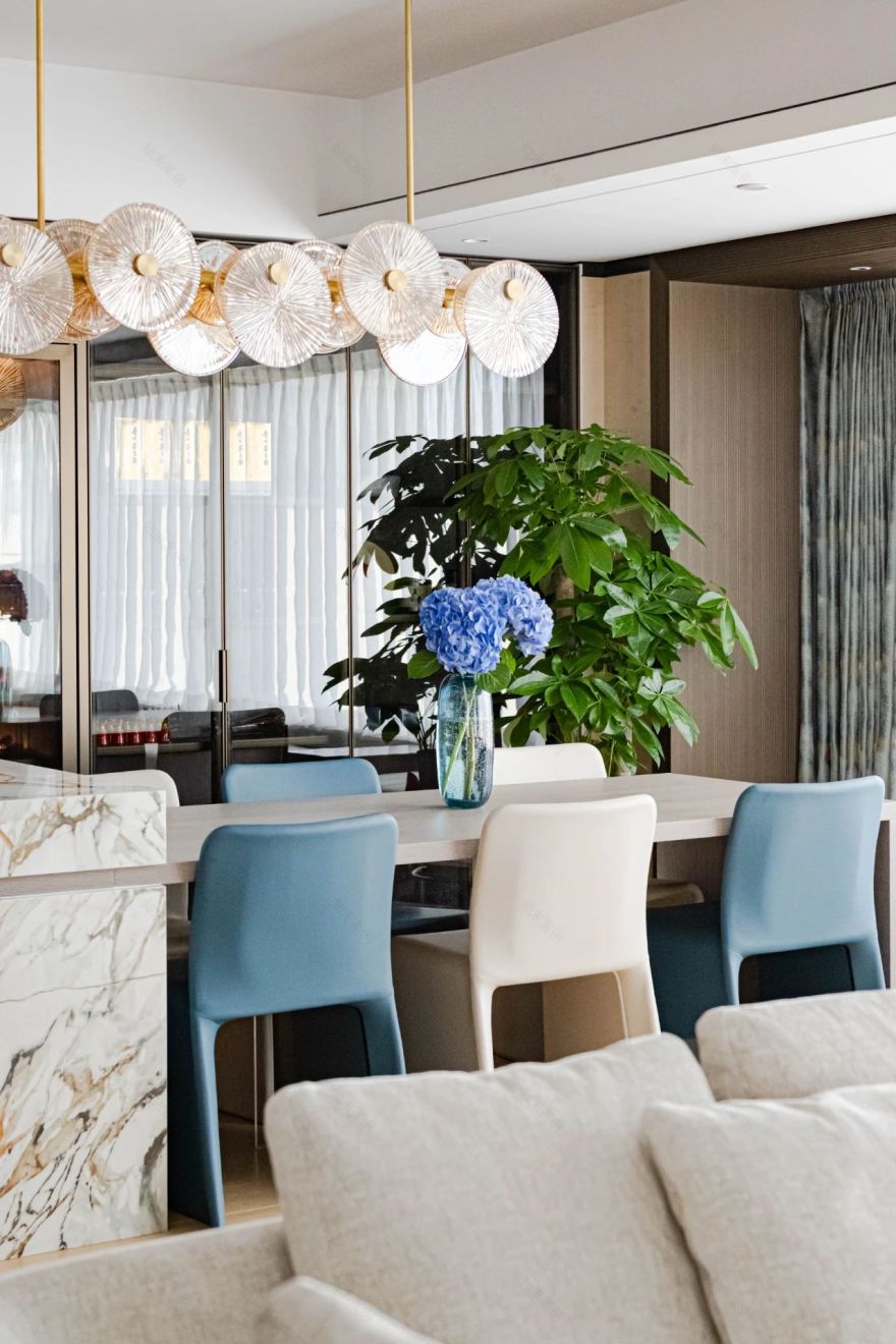 宇文长凝的 330㎡静谧之家丨温馨工作室-22