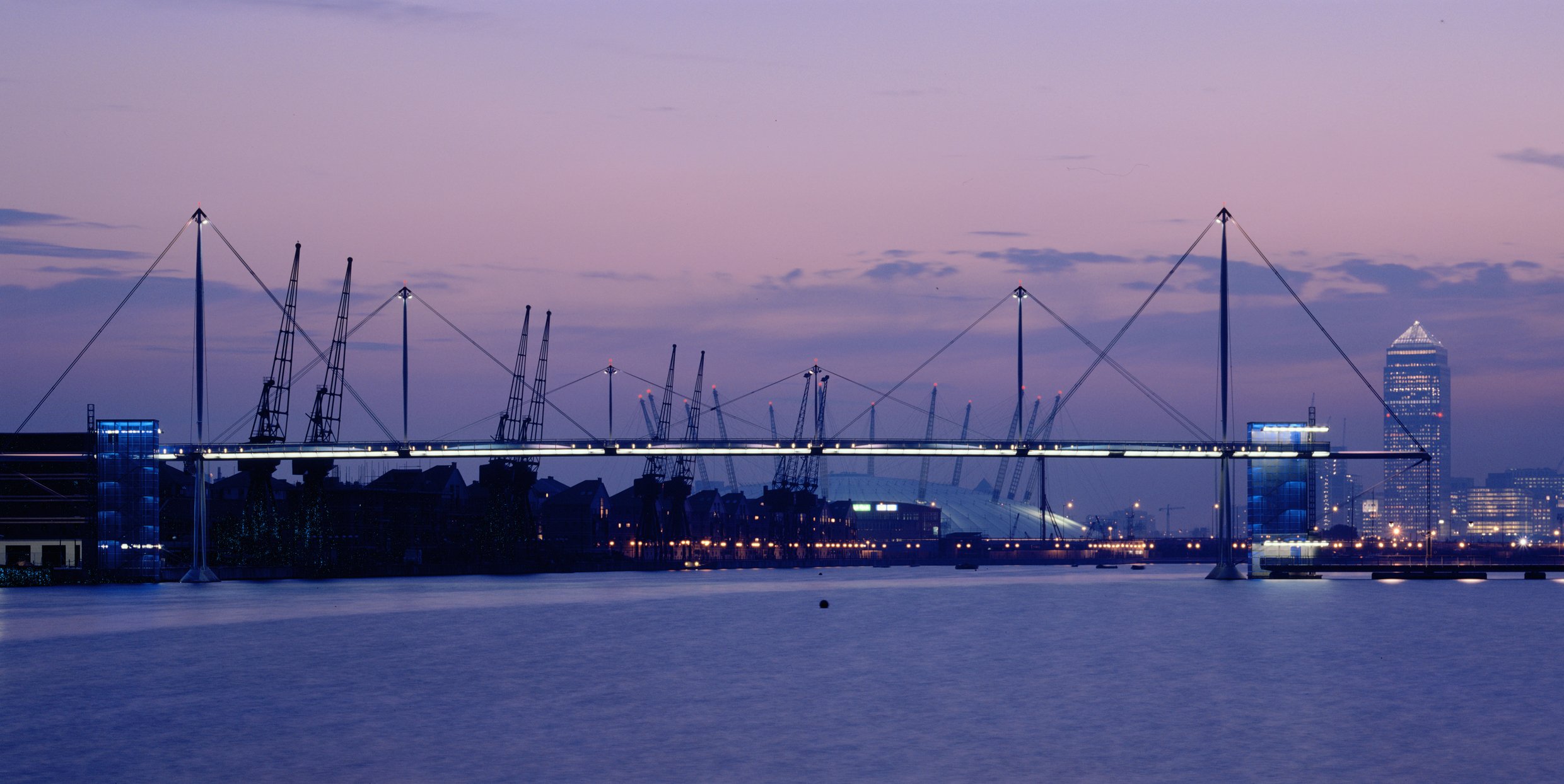 Royal Victoria Dock Bridge - Lifschutz Davidson Sandilands-6