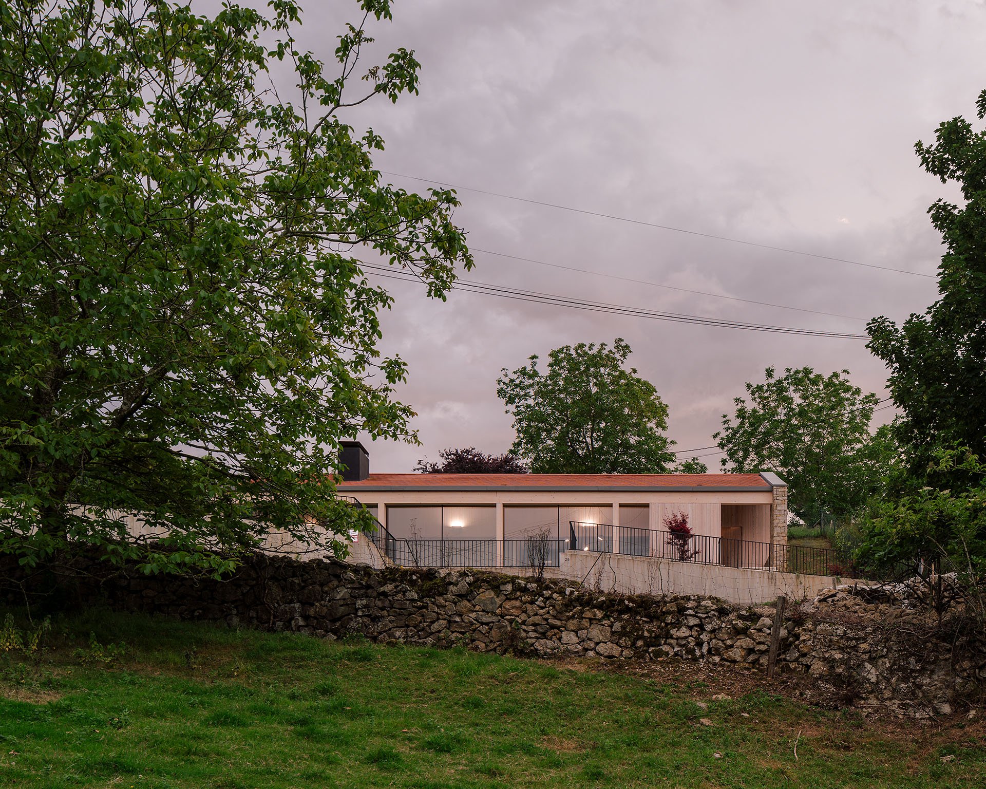 融合传统与当代的西班牙乡村别墅设计-49