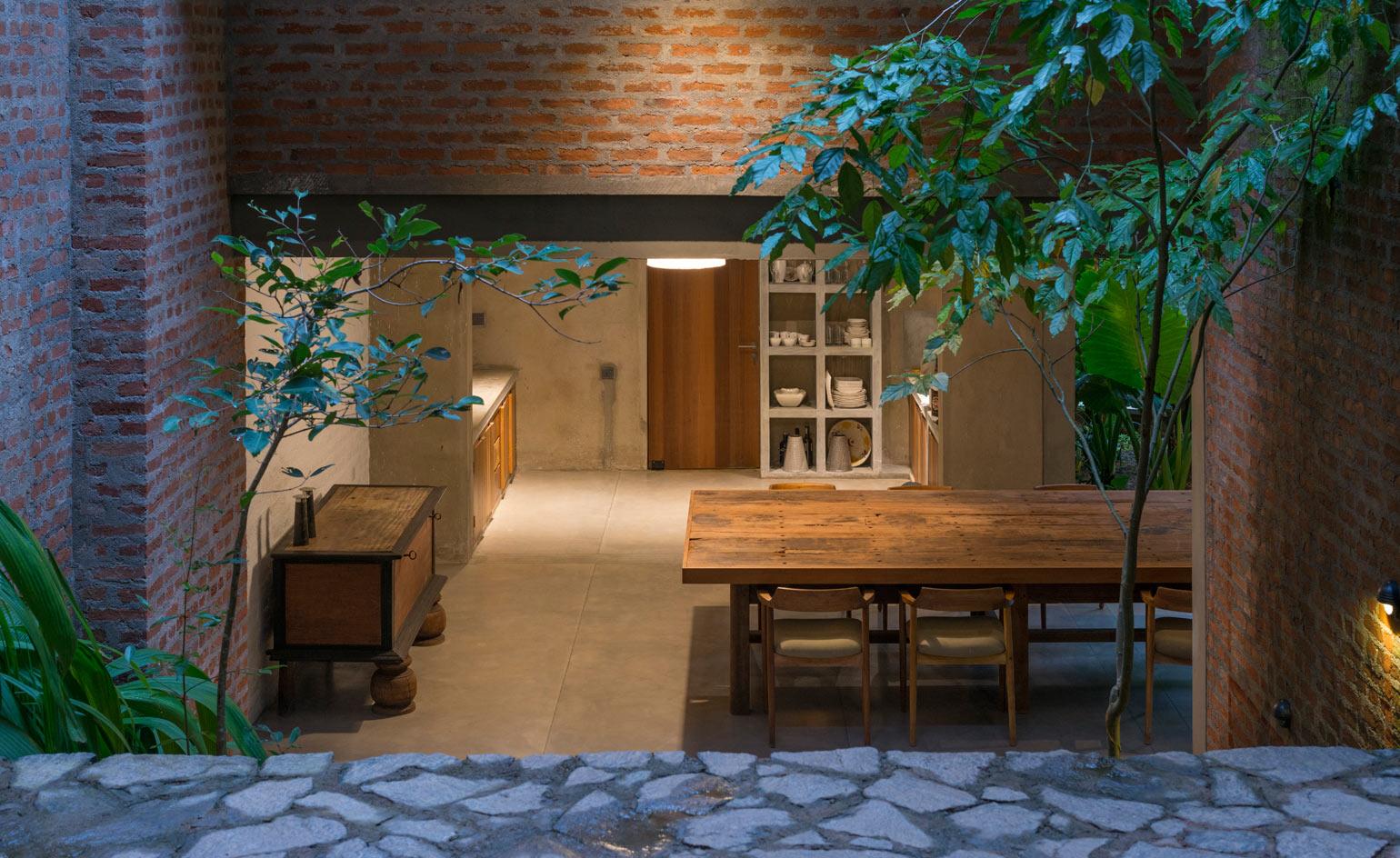 palinda kannangara artists retreat colombo sri lanka-14