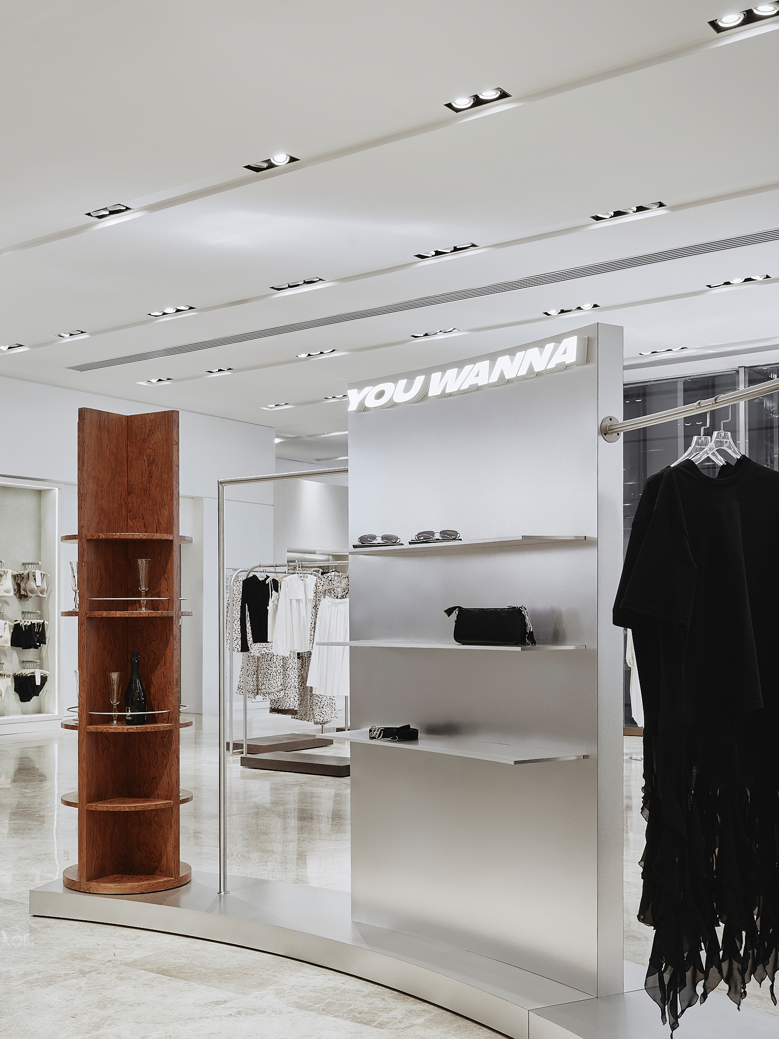 服装店丨SINITSA BURO-15