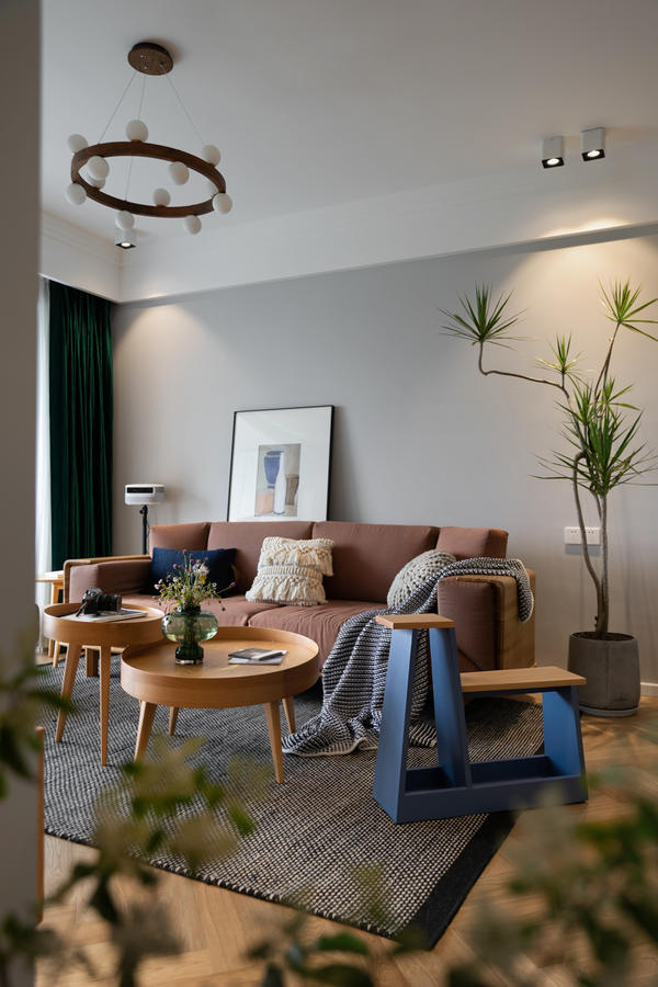 90㎡精装房爆改,复古风格摄影家专属家-8