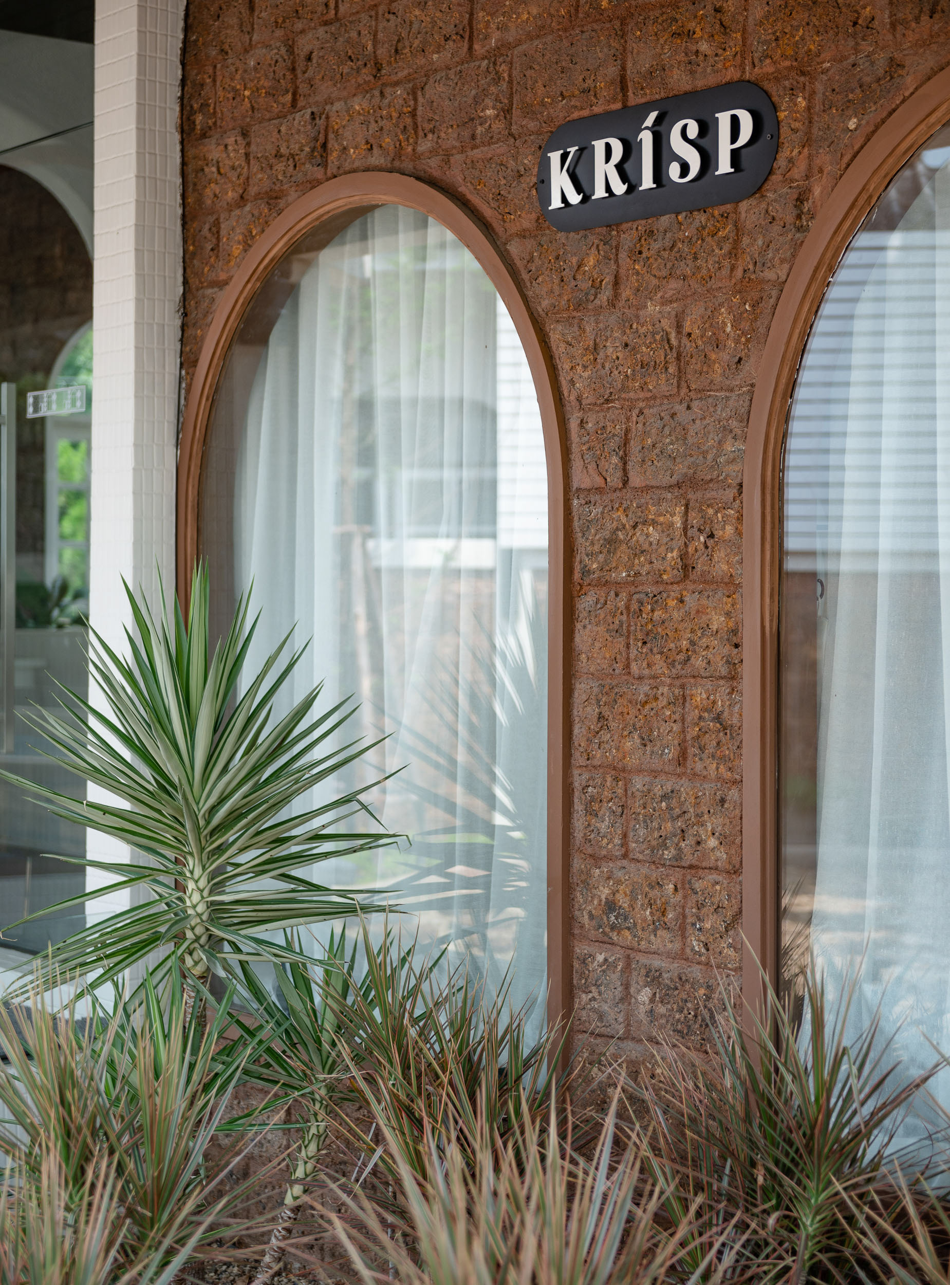 KRISP CAFE-30