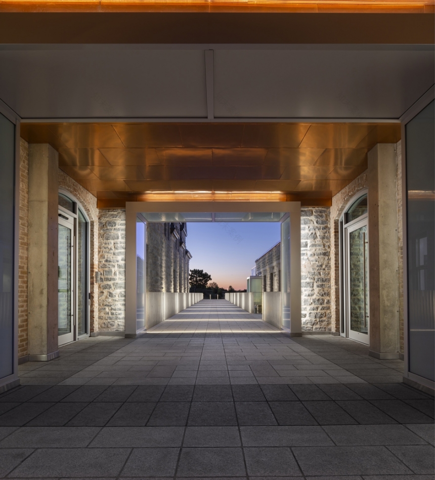 魁北克 Voltigeurs 军工厂重建项目 | 历史与现代的和谐交融-38