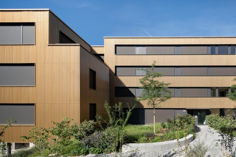 Architektur Staehelin, Gisin + Partner AG丨Mehrfamilienhaus und Bürogebäude am Eiweg丨瑞士-6