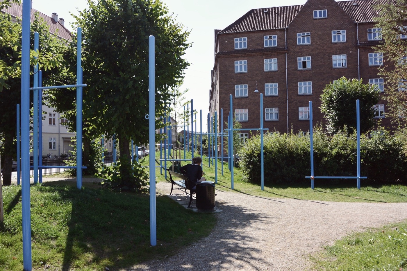 哥本哈根趣味活动公园 · Guldbergs Plads 的绿色魔力-11