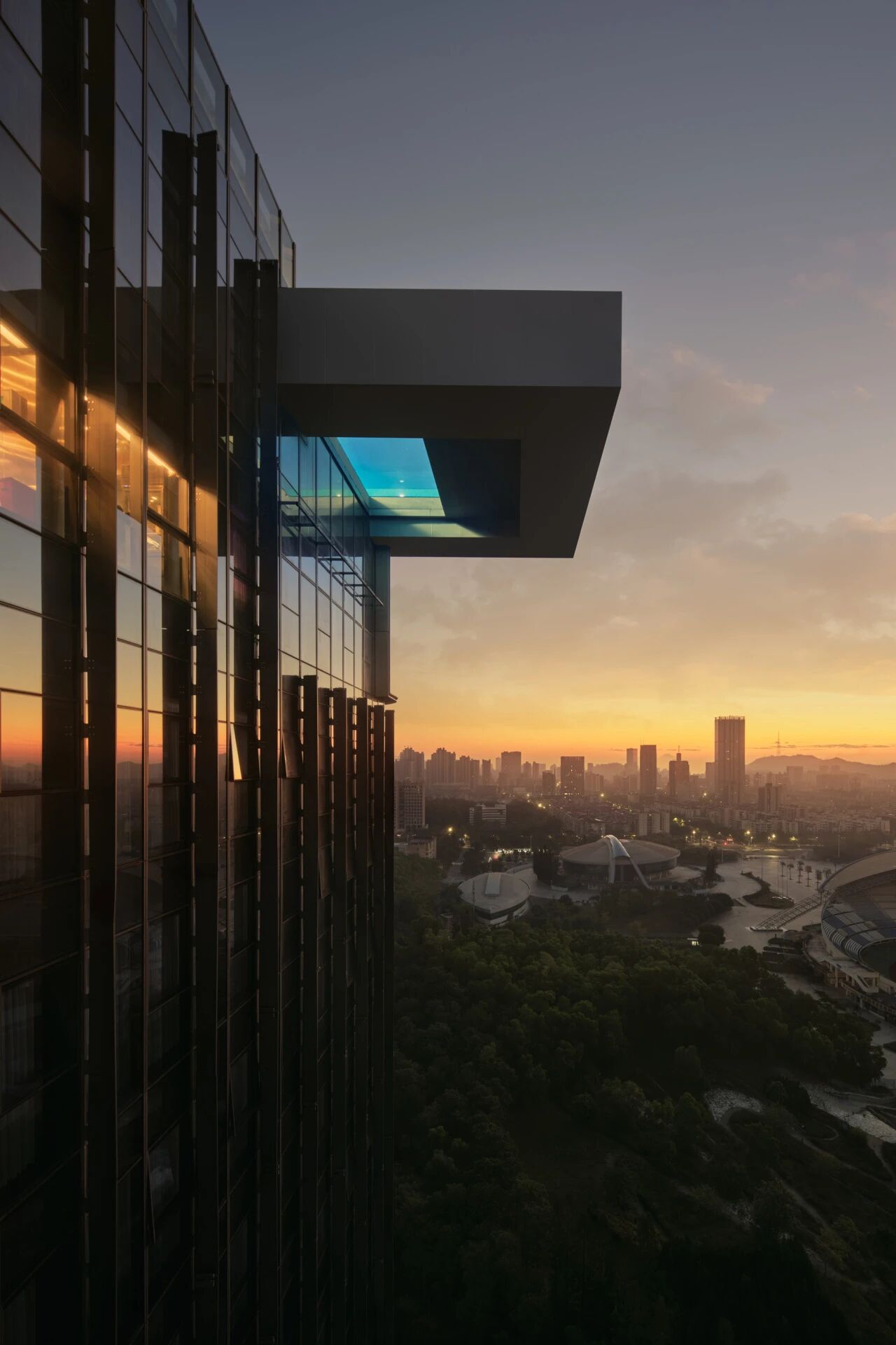 珠海香洲英迪格酒店丨中国珠海丨CCD郑中设计（室内）,广东都市建筑规划设计有限公司（建筑）等-100