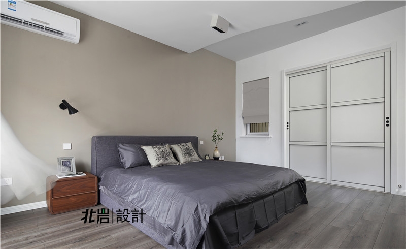 《兰亭序影》 | 多层顶楼带阁楼户型的惊艳改造-23