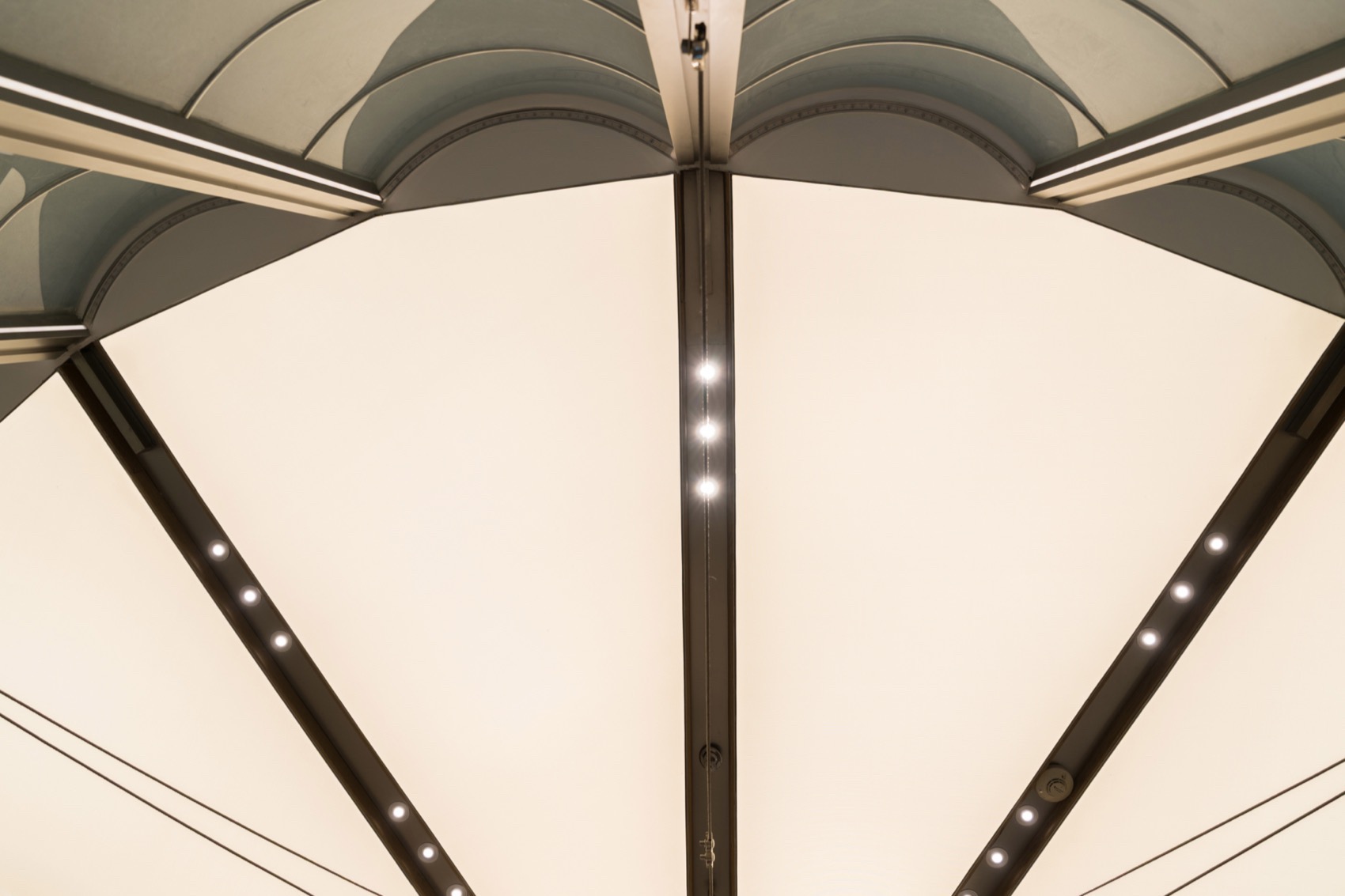 喜茶卓悦中心店丨中国深圳丨Ruhaus Studio-17