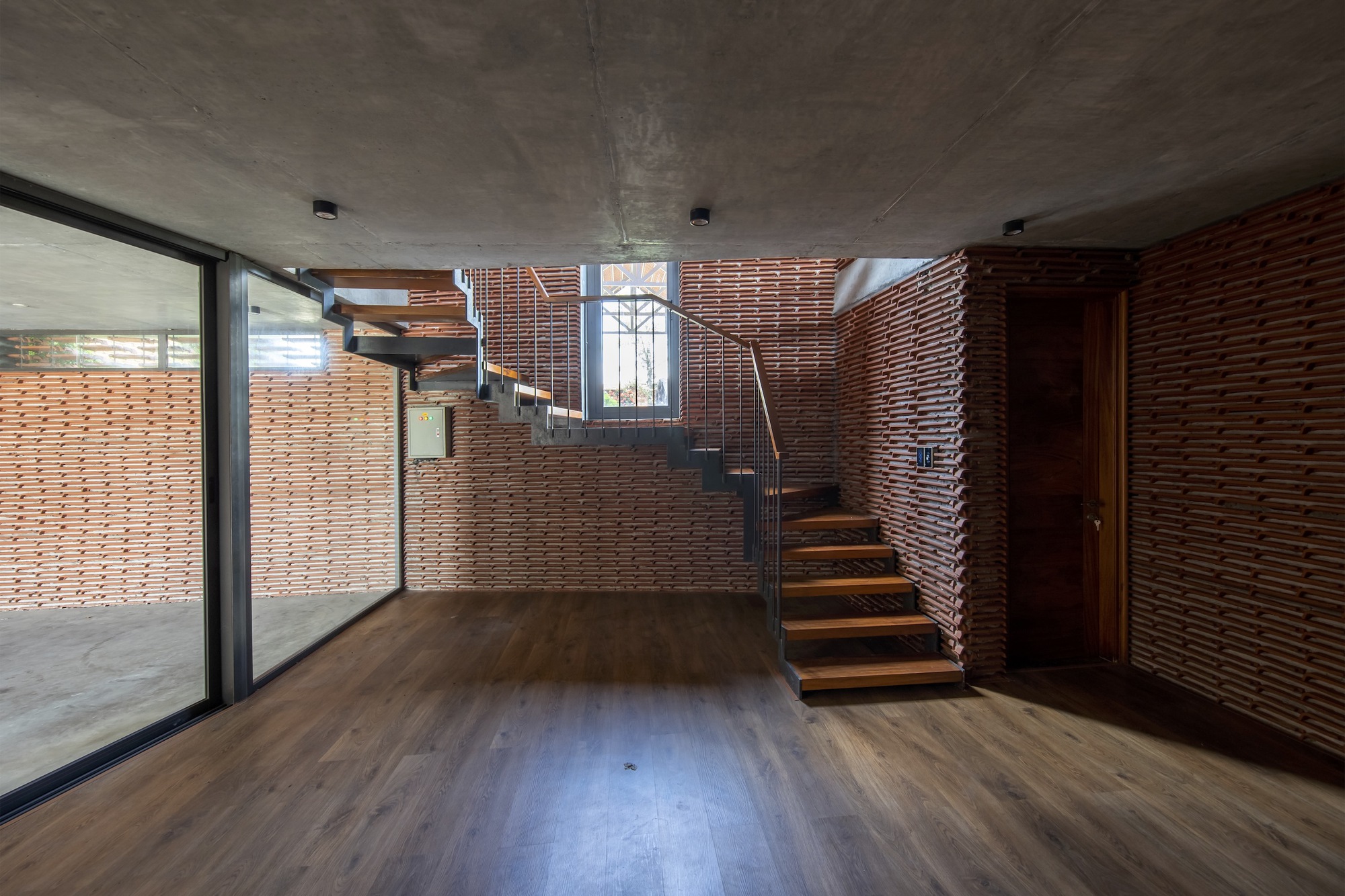 瓦片雀巢屋丨越南丨H&P Architects-40