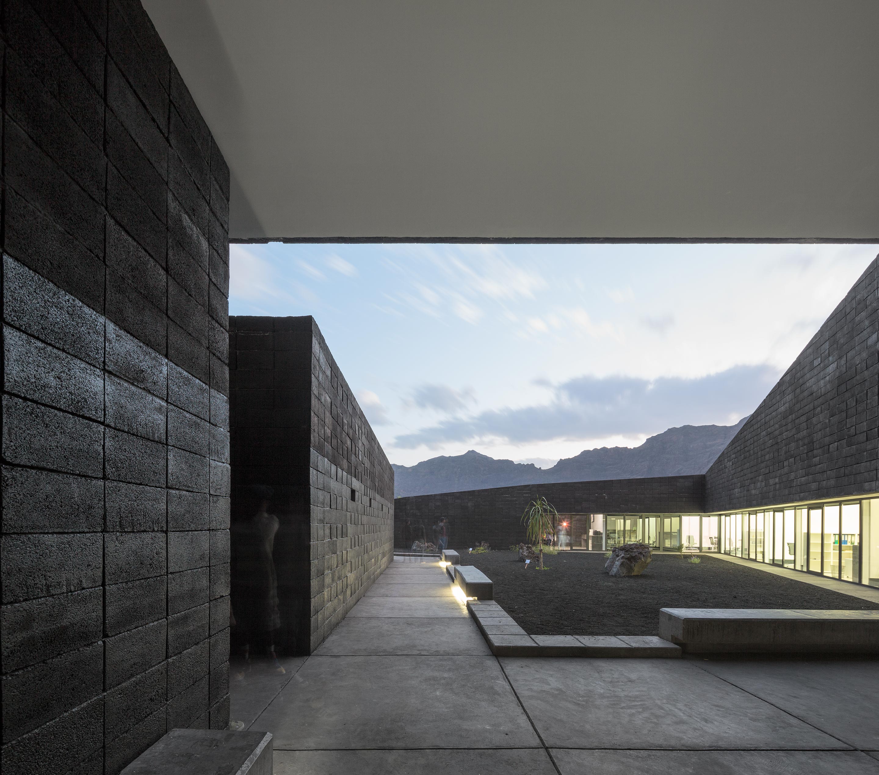 Fogo 岛自然公园总部-39