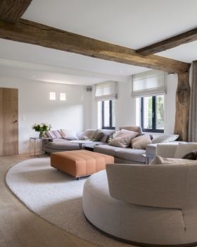 HOUSE BV Mieke Van Herck