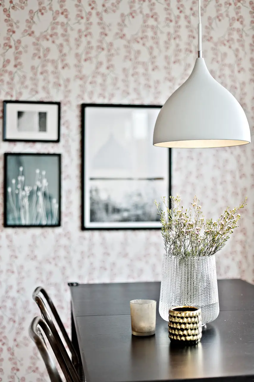 瑞典公寓个性设计 | 壁纸与油漆的巧妙运用-9