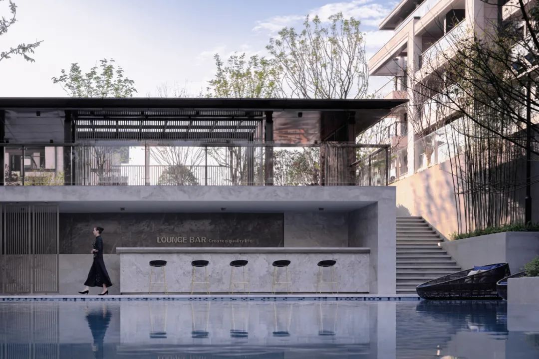 藏珑大境 | 悬浮泳池与自然共生的空中花园-27