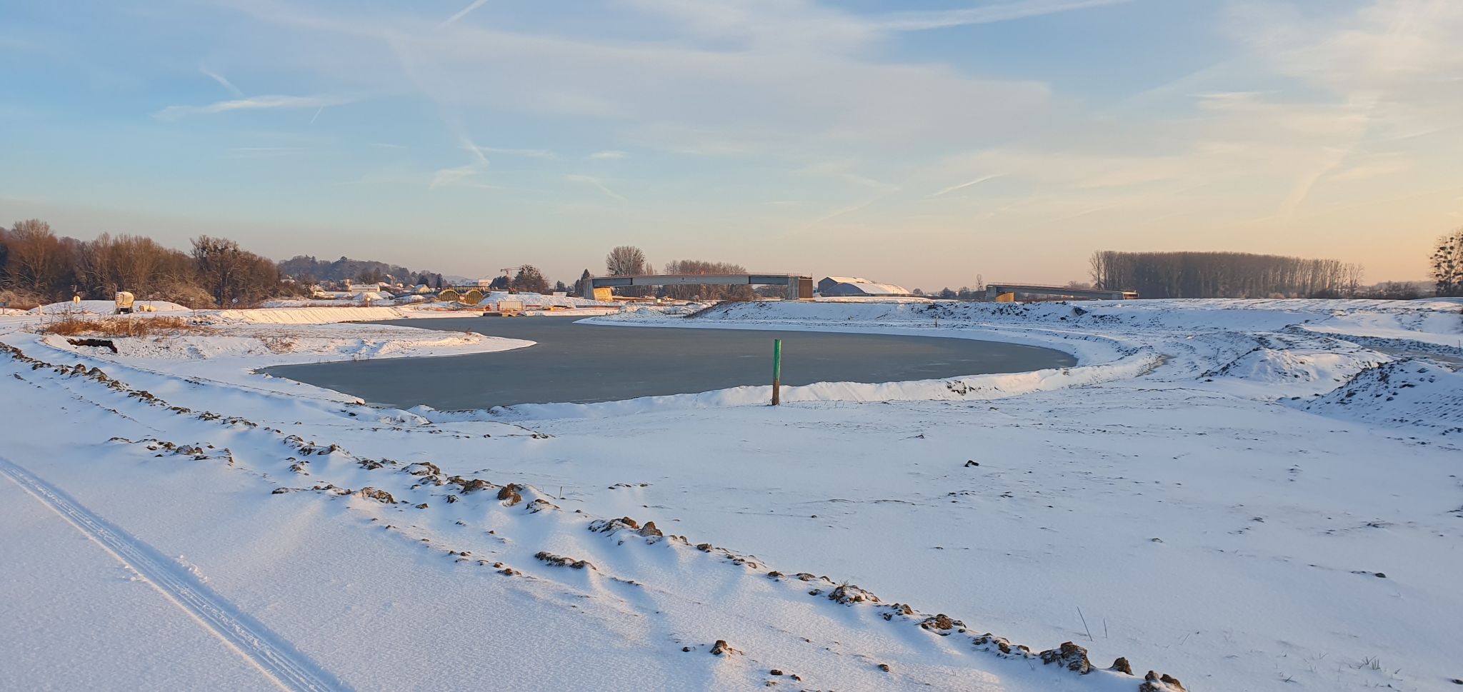 Ecluse de Montmacq - Canal Seine-Nord Europe : attribution et démarrage des travaux préalables — Ateliers 2/3/4/-30
