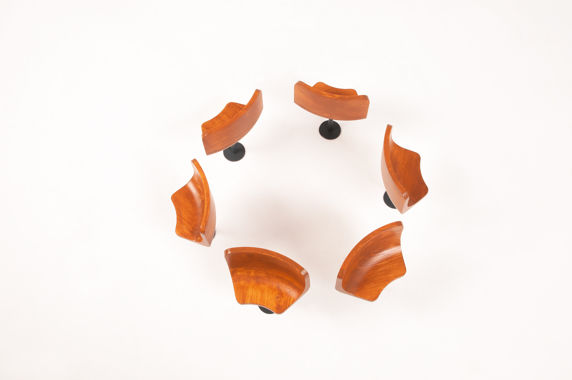 Turningchairs  个体主义与集体主义-9