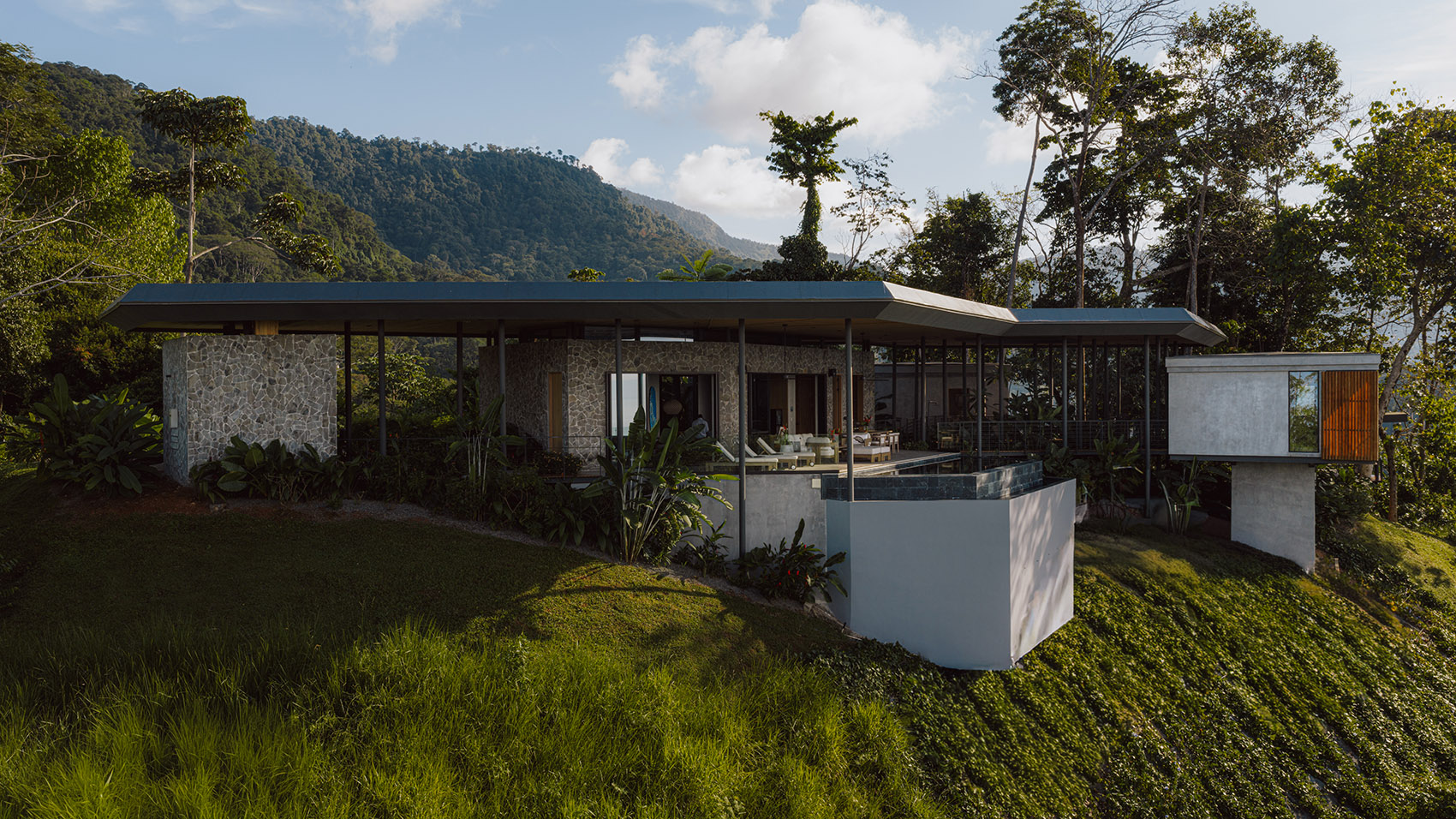Komorebi别墅丨哥斯达黎加蓬塔雷纳斯丨Studio Saxe-5