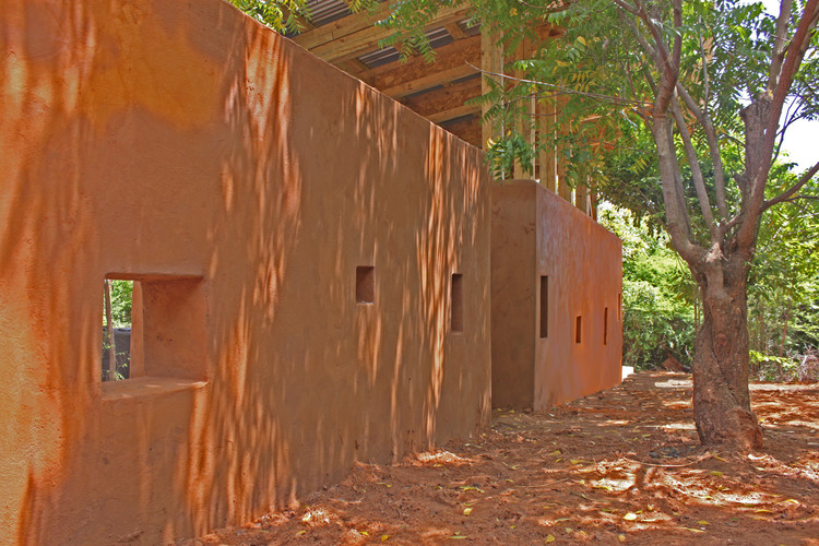 生态莫约教育中心教室与图书馆  稀缺与创意工作室-2