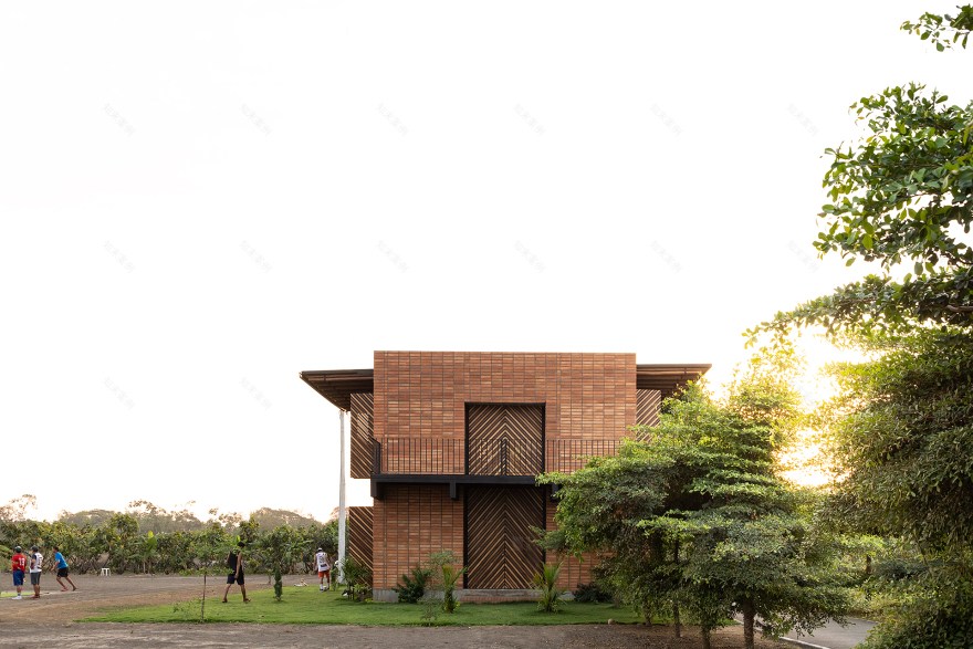 La Pradería Sports Integration Center for Rural Areas / Natura Futura Arquitectura-32