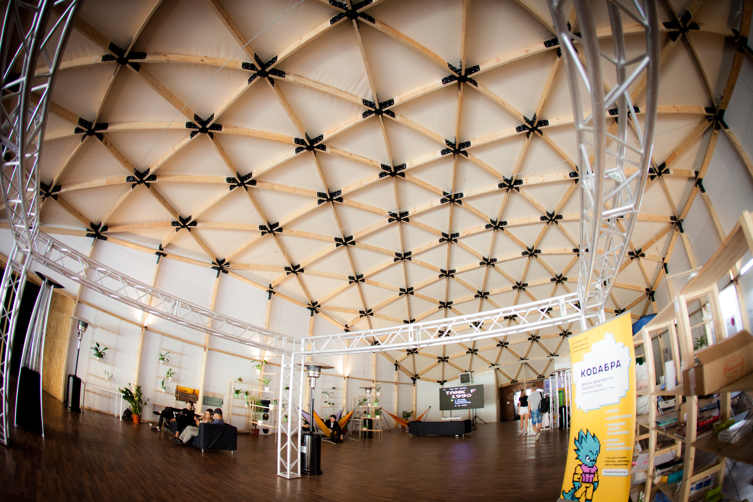 俄罗斯圣彼得堡八穹顶馆 | 现代建筑的融合与创新-22