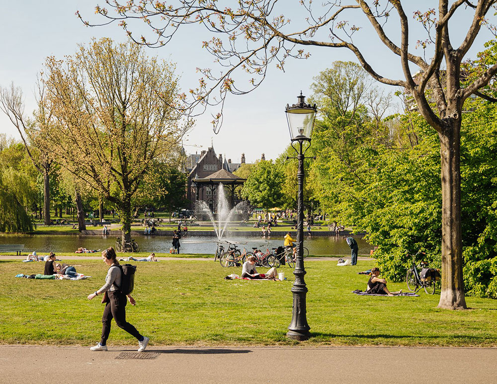 阿姆斯特丹前学校建筑中的时尚阁楼-32