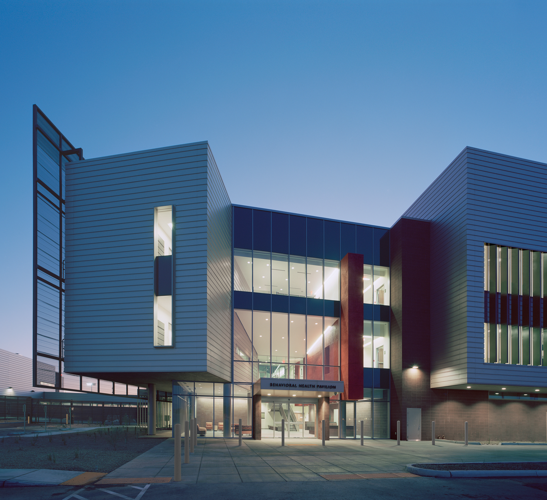 亚利桑那大学医学中心南校区-1