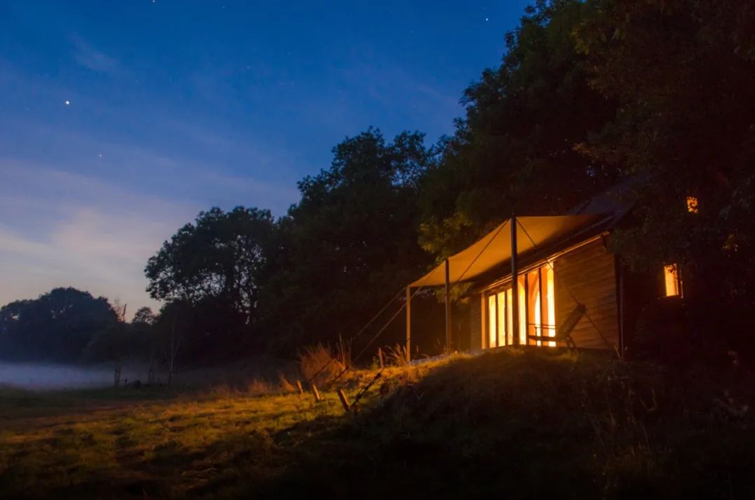 24 平米橡木小屋,绿色可持续的城市商业产品-15