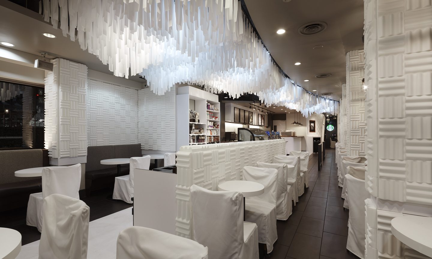 WHITE WINTER STARBUCKS  Suppose Design-4