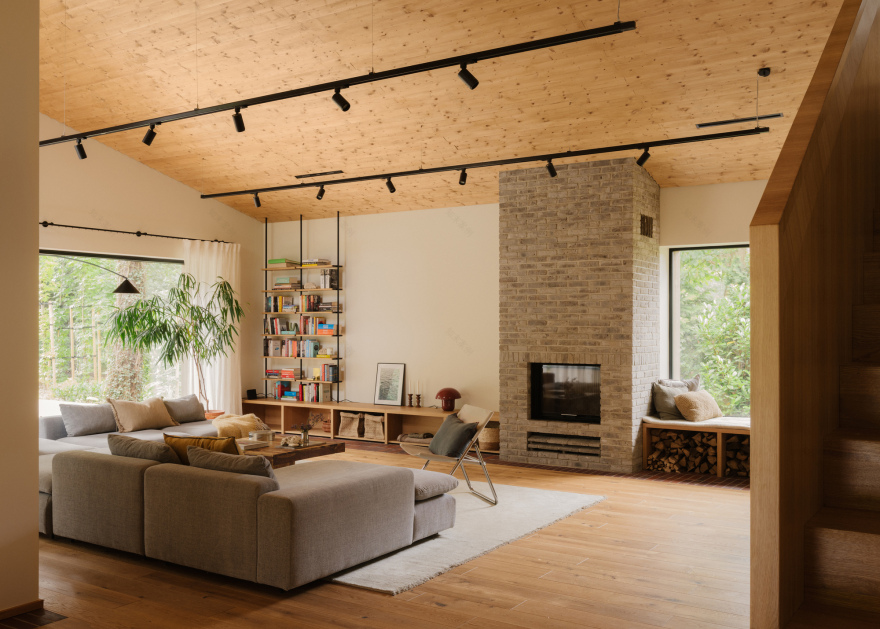 Residence on the Edge of National Forest / Studio GAB-32